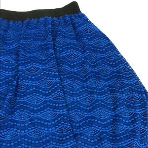 LuLaRoe Small Lola Skirt - gently used.